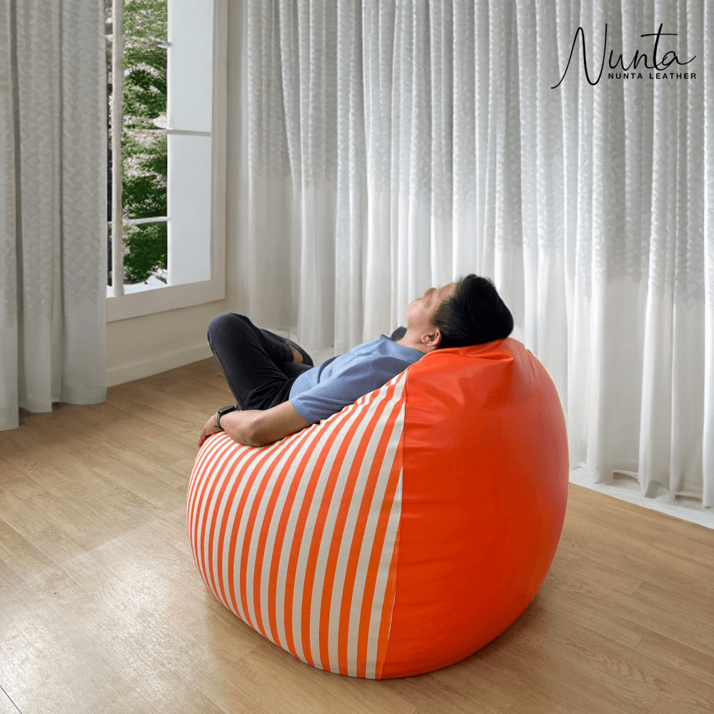 บีนแบค ทรงหยดน้ำ Nunta Leather รุ่น Sunkissed Size: M 70x70cm สีดำ-ขาว