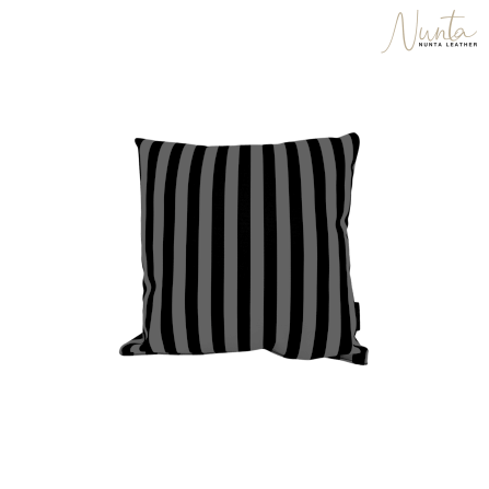 หมอนพิง Nunta Leather รุ่น Sunkissed Size: 15x15 นิ้ว สีดำ-เทา
