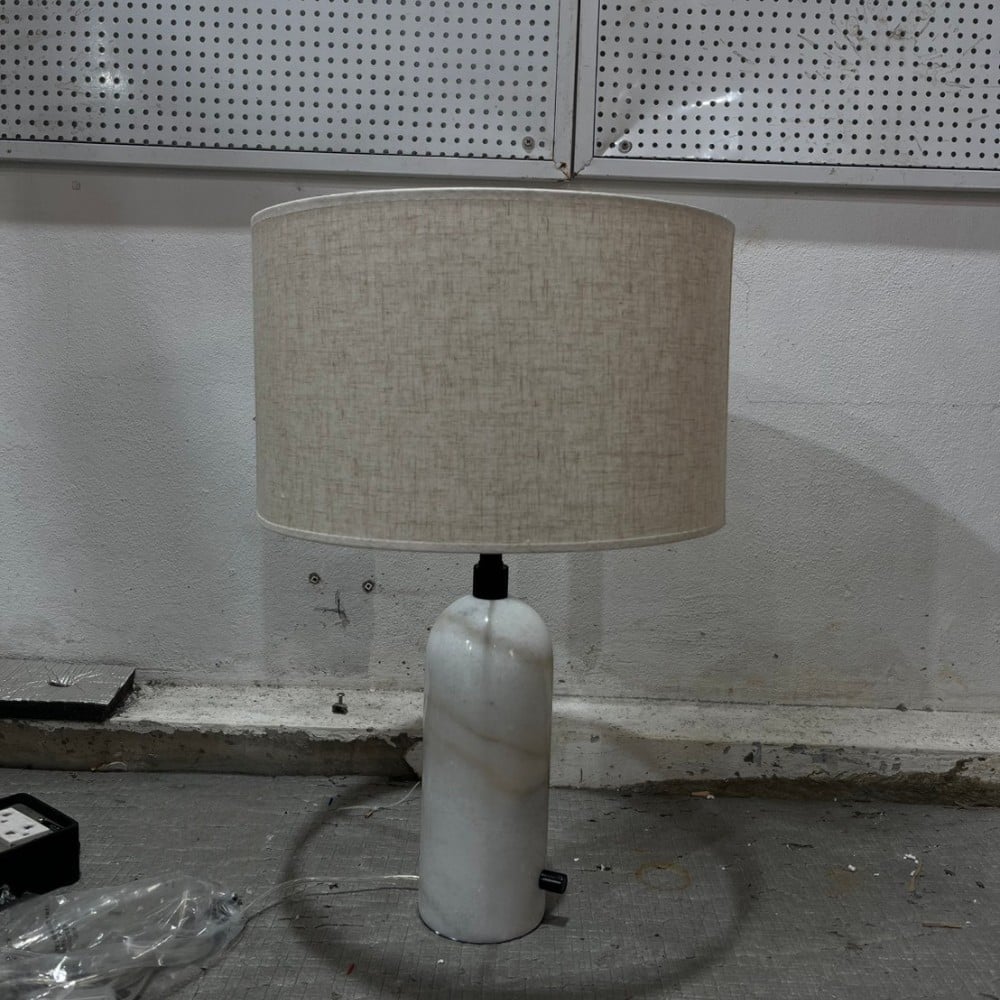 โคมไฟตั้งโต๊ะ YFACTORY LT124593 ขนาด 40x40x60H ซม. สีขาว_1