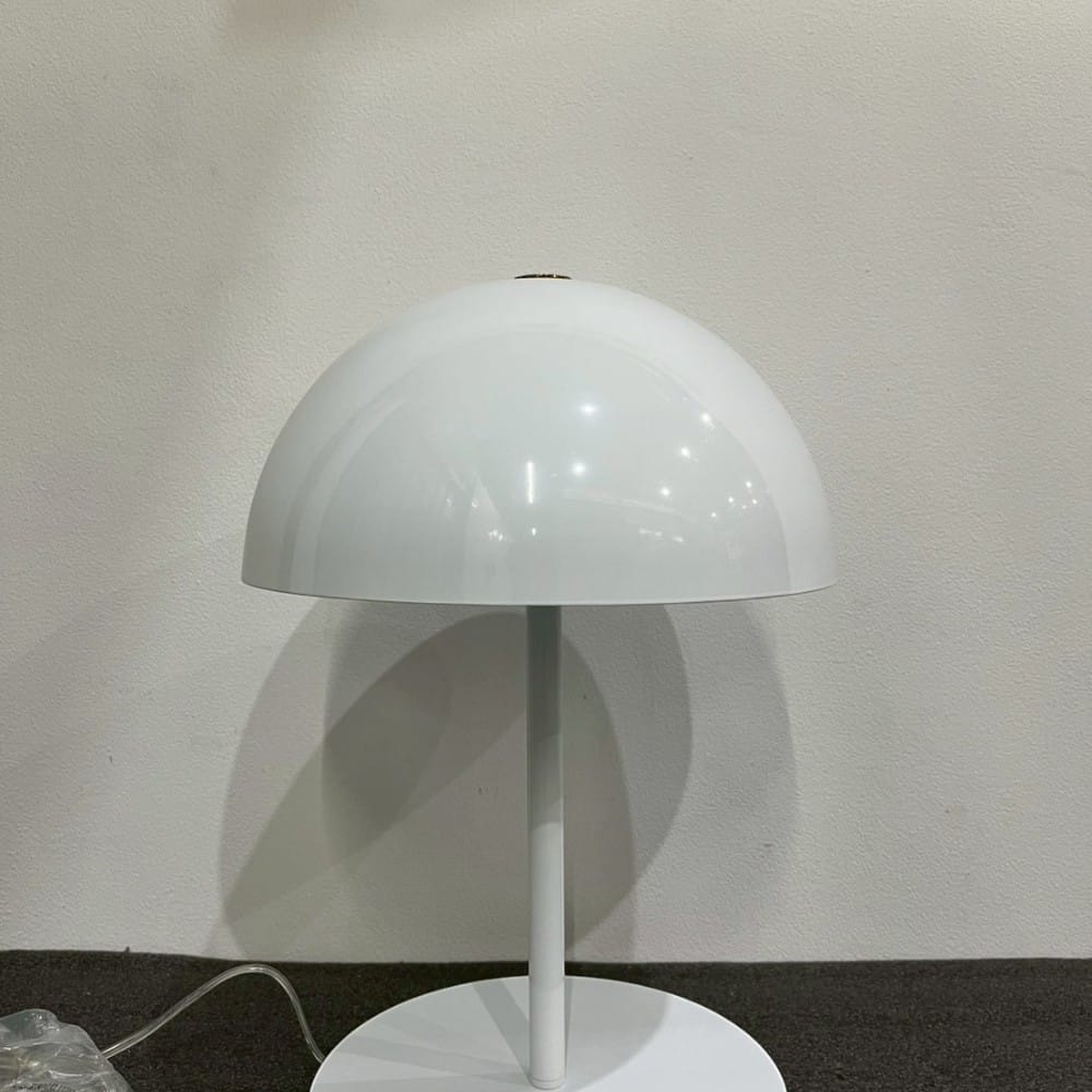 โคมไฟตั้งโต๊ะ YFACTORY LT122179  สีขาว_2