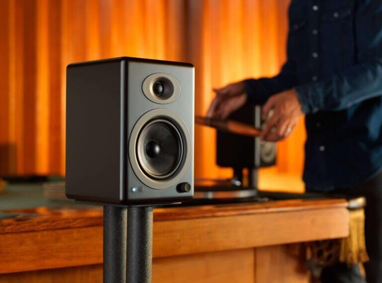 ลำโพง AUDIOENGINE A5+ WIRELESS SPEAKER SYSTEM สีดำ_2