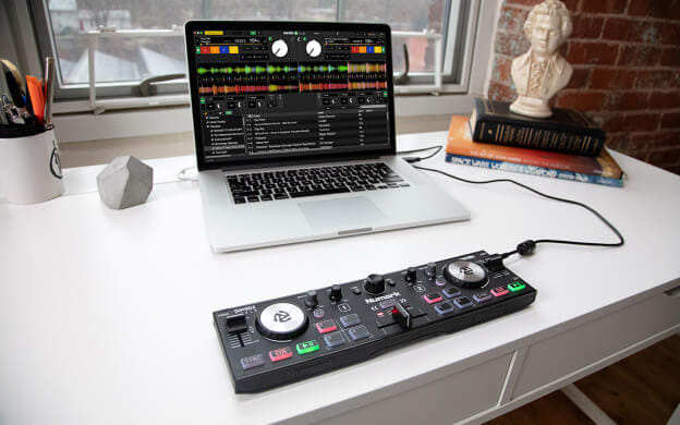 ดีเจคอนโทรลเลอ NUMARK DJ2GO2 TOUCH_3