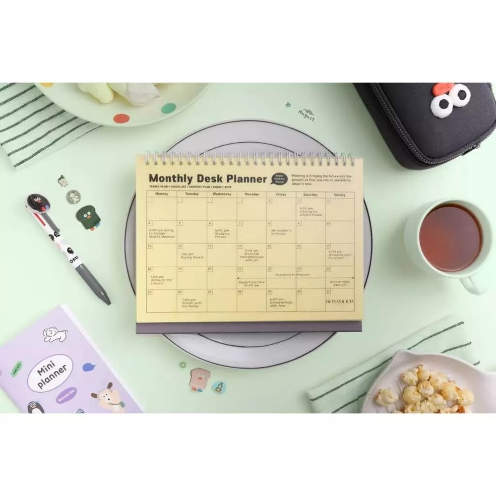 สมุดแพลนเนอร์ แบบตั้งโต๊ะ ROPAMODA รุ่น MONTH DESK PLANNER 85025 ขนาด 23.7 X 23.1 ซม. สีเหลือง