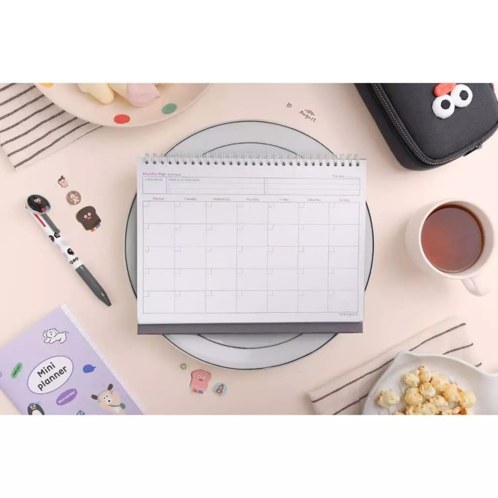 สมุดแพลนเนอร์ แบบตั้งโต๊ะ ROPAMODA รุ่น MONTH DESK PLANNER 85025 ขนาด 23.7 X 23.1 ซม. สีเหลือง