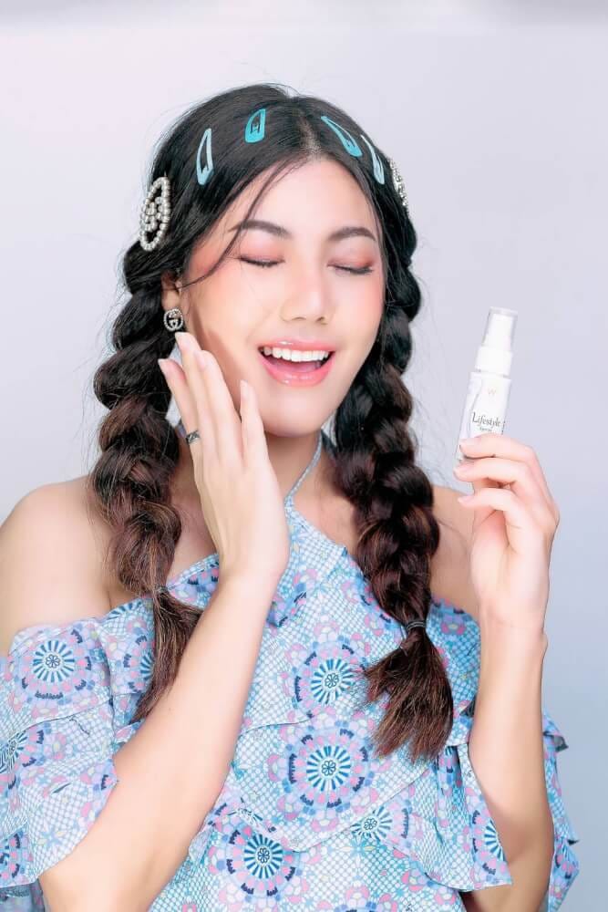 สเปรย์ดับกลิ่น วรดา ปริมาณ 30 ml.