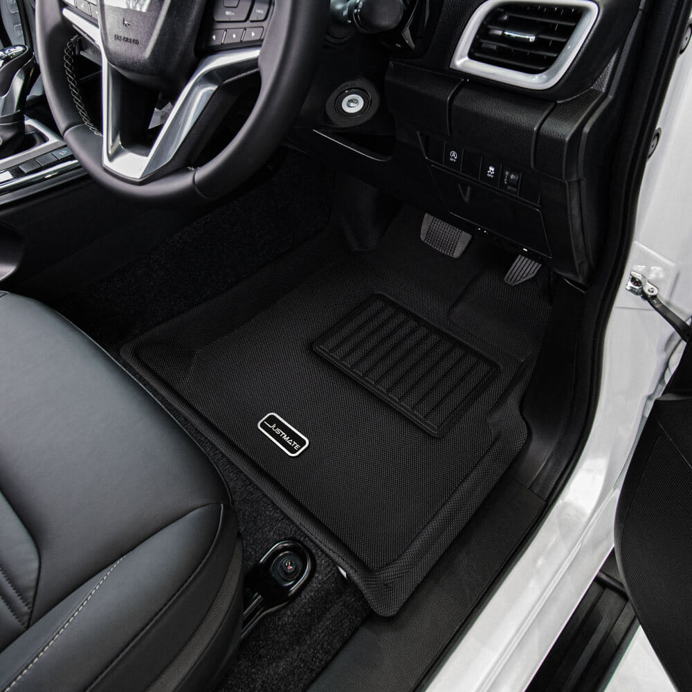พรมปูพื้นรถยนต์ JUSTMATE ISUZU D-MAX 4D 2020-2025_2