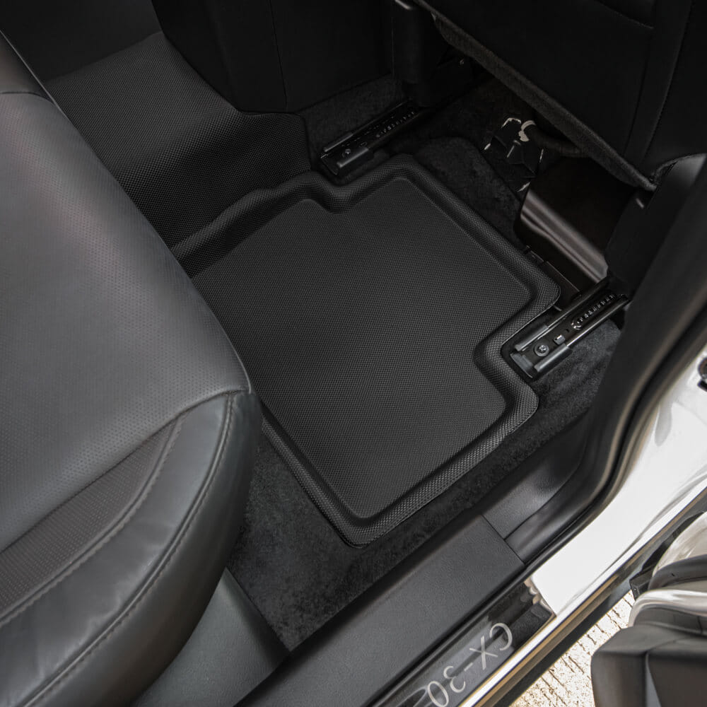 พรมปูพื้นรถยนต์ JUSTMATE MAZDA 3 2019-2024_8