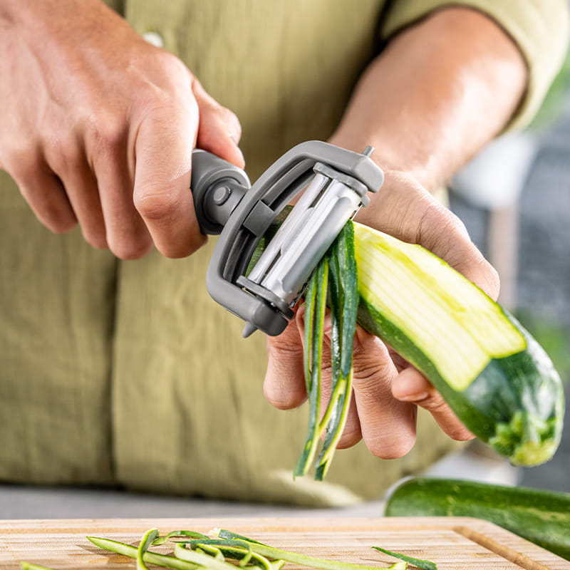 ที่ปอกสแตนเลส ZWILLING ด้ามจับพลาสติก 5-in-1 peeler สีเทา N36610005