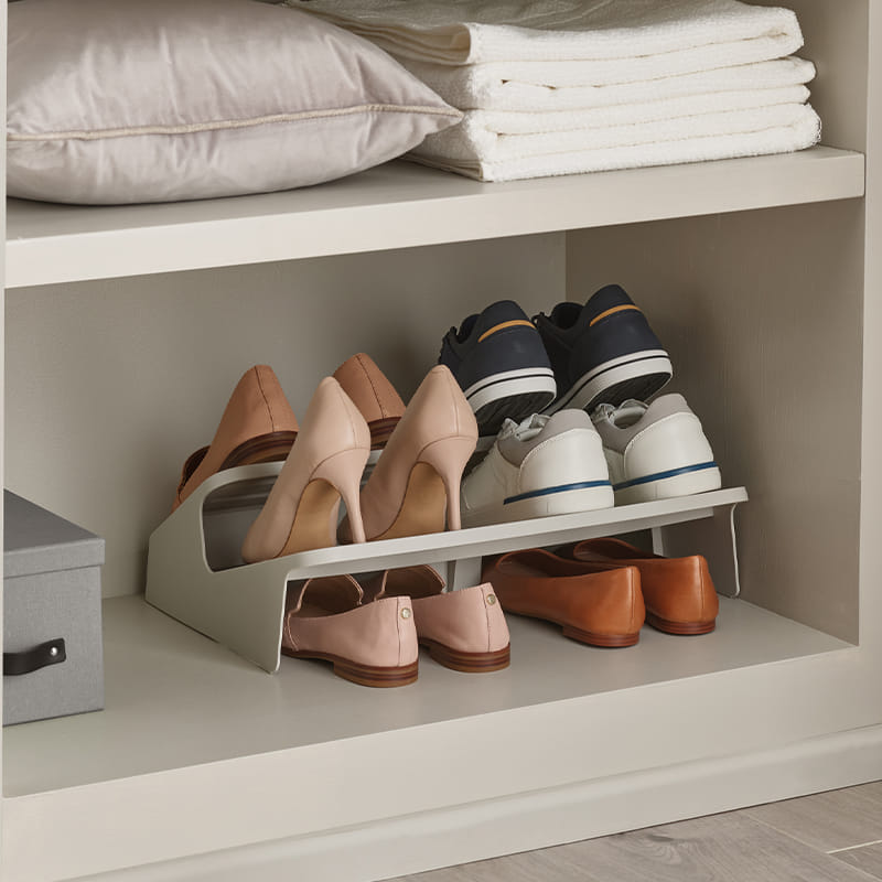 ชั้นวางรองเท้า สำหรับ 6 คู่ Joseph Joseph รุ่น Shoe-In สี Ecru N55002