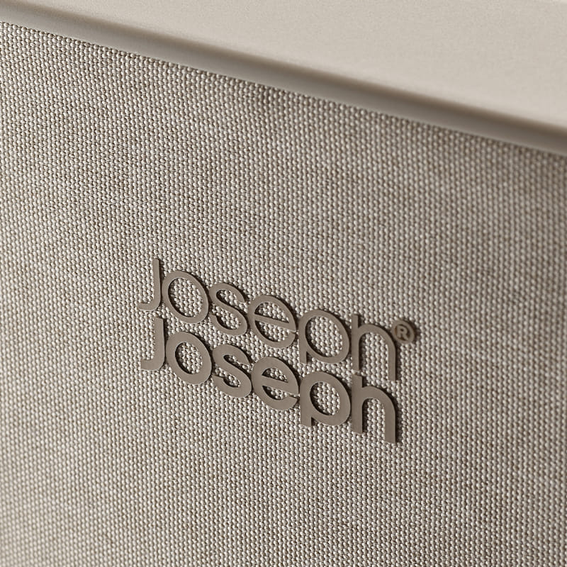 ตะกร้าผ้า 2 ช่อง สำหรับแยกประเภทผ้าหรือสีผ้า Joseph Joseph รุ่น Tota สี Ecru ความจุ 60L N50019
