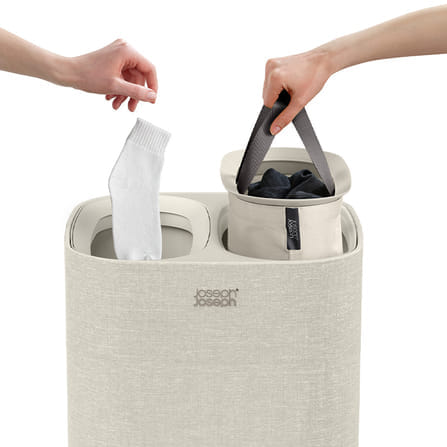 ตะกร้าผ้า 2 ช่อง สำหรับแยกประเภทผ้าหรือสีผ้า Joseph Joseph รุ่น Tota สี Ecru ความจุ 60L N50019_1
