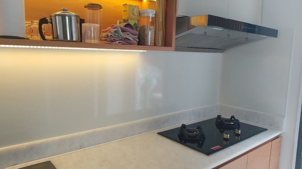 ผนังครัว WORIA FUKUVI 910 X 2420 MM. (PEARL WHITE) กันความร้อน กันรอยขีดข่วนและกันคราบน้ำมัน_7