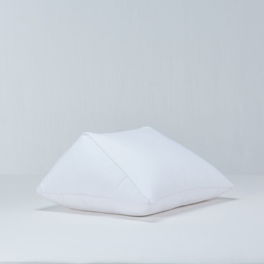 หมอนรองเข่า MR.BIG KNEE PILLOW สบายเข่าทั้งในท่านั่งและนอน สีขาว_3