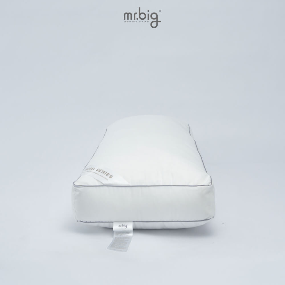 หมอนบอดี้ MR.BIG HOTEL SERIES BODY LUX PILLOW หมอนกอดนอนตะแคง สีขาว