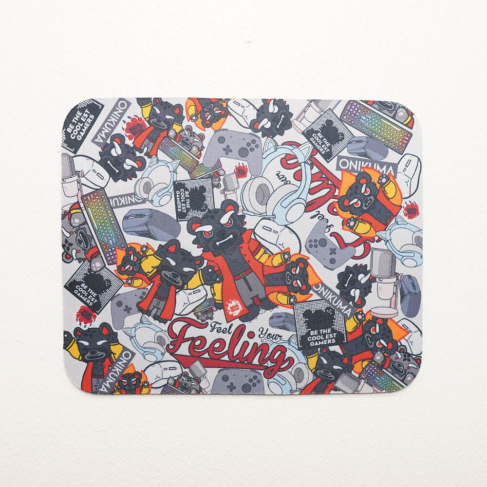 แผ่นรองเมาส์เกมมิ่ง ONIKUMA STICKER BOMB GAMING MOUSEPAD - สีขาว