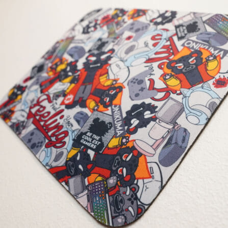 แผ่นรองเมาส์เกมมิ่ง ONIKUMA STICKER BOMB GAMING MOUSEPAD - สีขาว_7