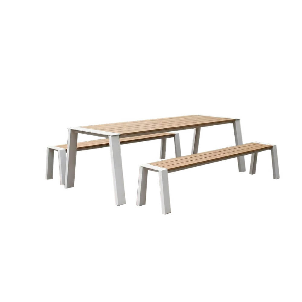 ม้านั่งภายนอก SALABANSUAN รุ่น HOLLI TABLE SET 160CM สีไม้ธรรมชาติ