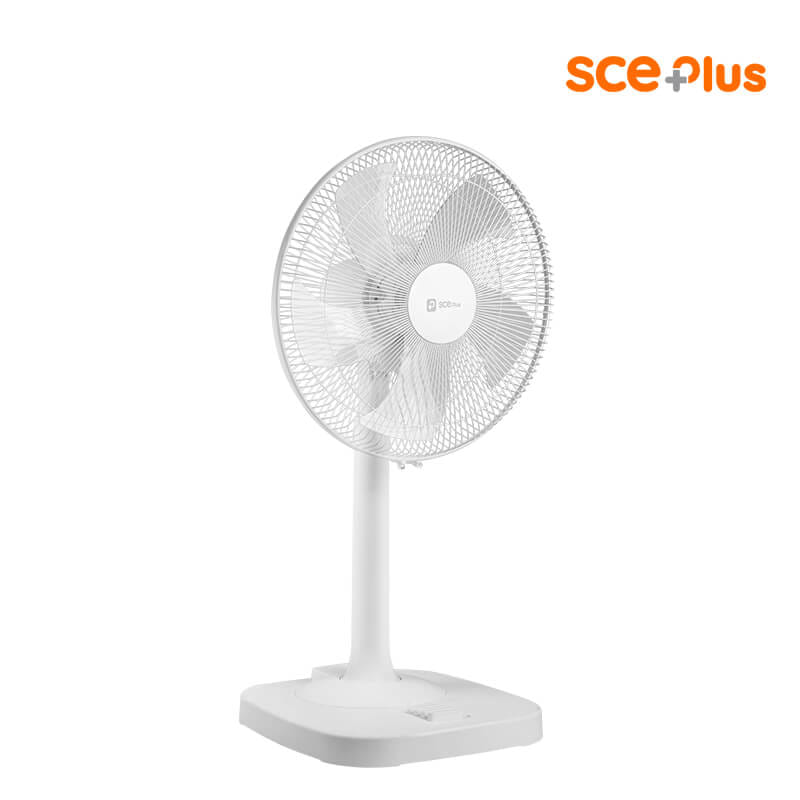 พัดลมตั้งพื้น 16 นิ้ว SCE PLUS รุ่น RF3 สีขาว_1