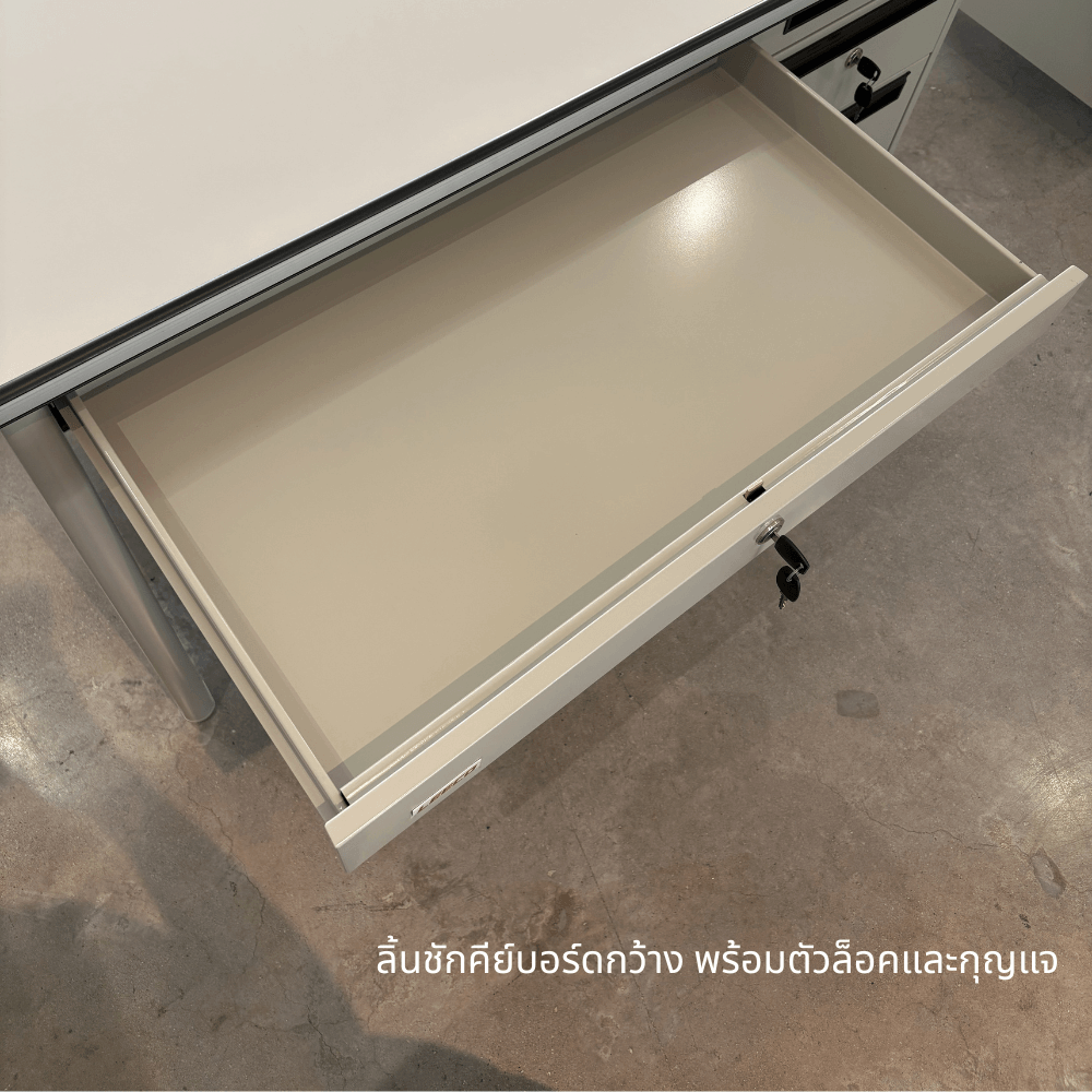 โต๊ะทำงานเหล็ก LEECO รุ่น DC-2648 4 ฟุต เทาอ่อน