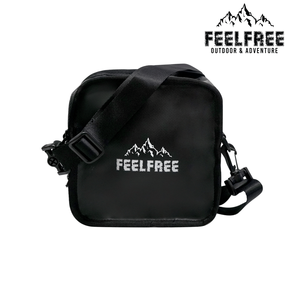 กระเป๋าสะพายข้าง FEELFREE รุ่น QQ สี ดำ