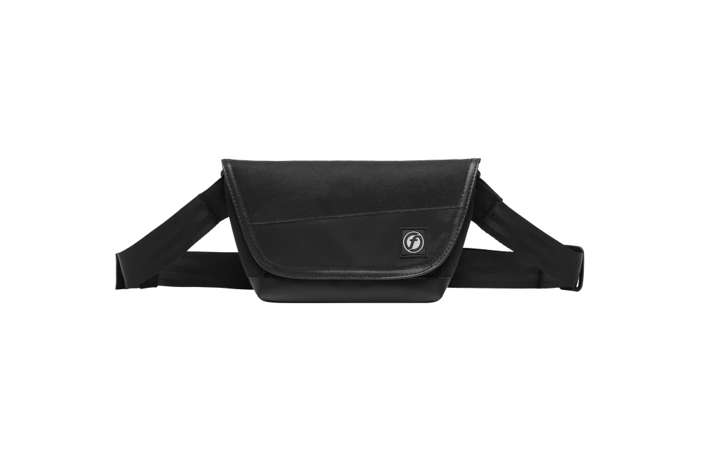 กระเป๋าสะพายข้างกันน้ำ FEELFREE URBANION ECO สี BLACK