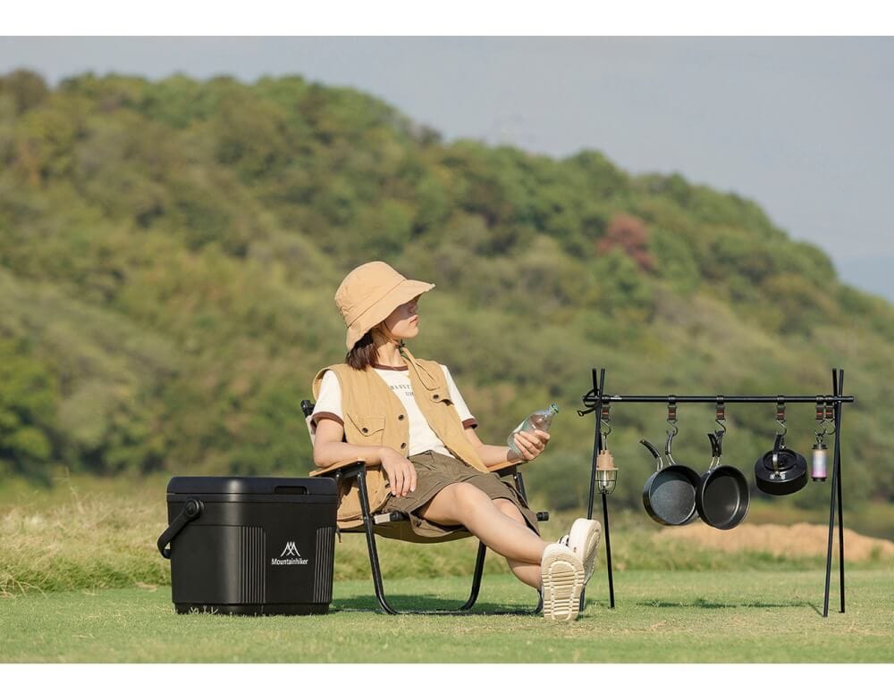 กระติกน้ำแข็ง MOUNTAINHIKER 22 ลิตร สีดำ