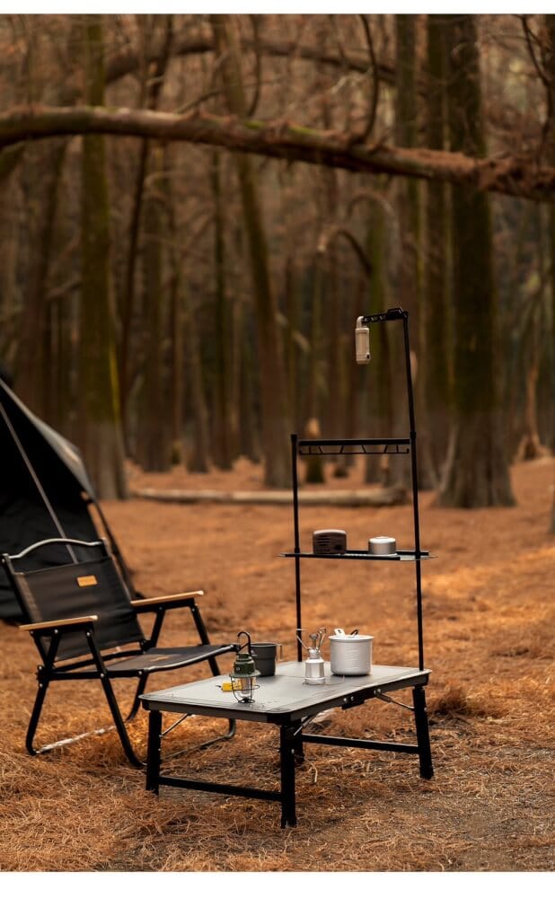 โต๊ะพับแคมป์ปิ้ง IGT MOUNTAINHIKER ระบบไฮดรอลิก สีดำ