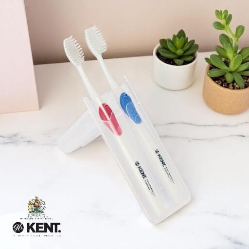 แปรงสีฟันพรีเมียม KENT 2 ด้ามในกล่องพกพา (ขนกลาง) สีฟ้าและชมพู