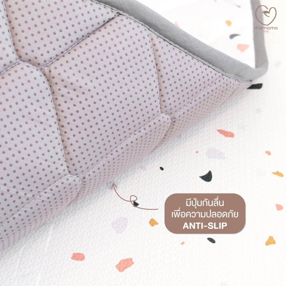 ผ้าปูรองคลาน MAMAMO ลาย PASTEL TERRAZZO รูปทรงวงกลม เนื้อผ้านุ่มนิ่ม มีปุ่มกันลื่น พร้อมส่ง