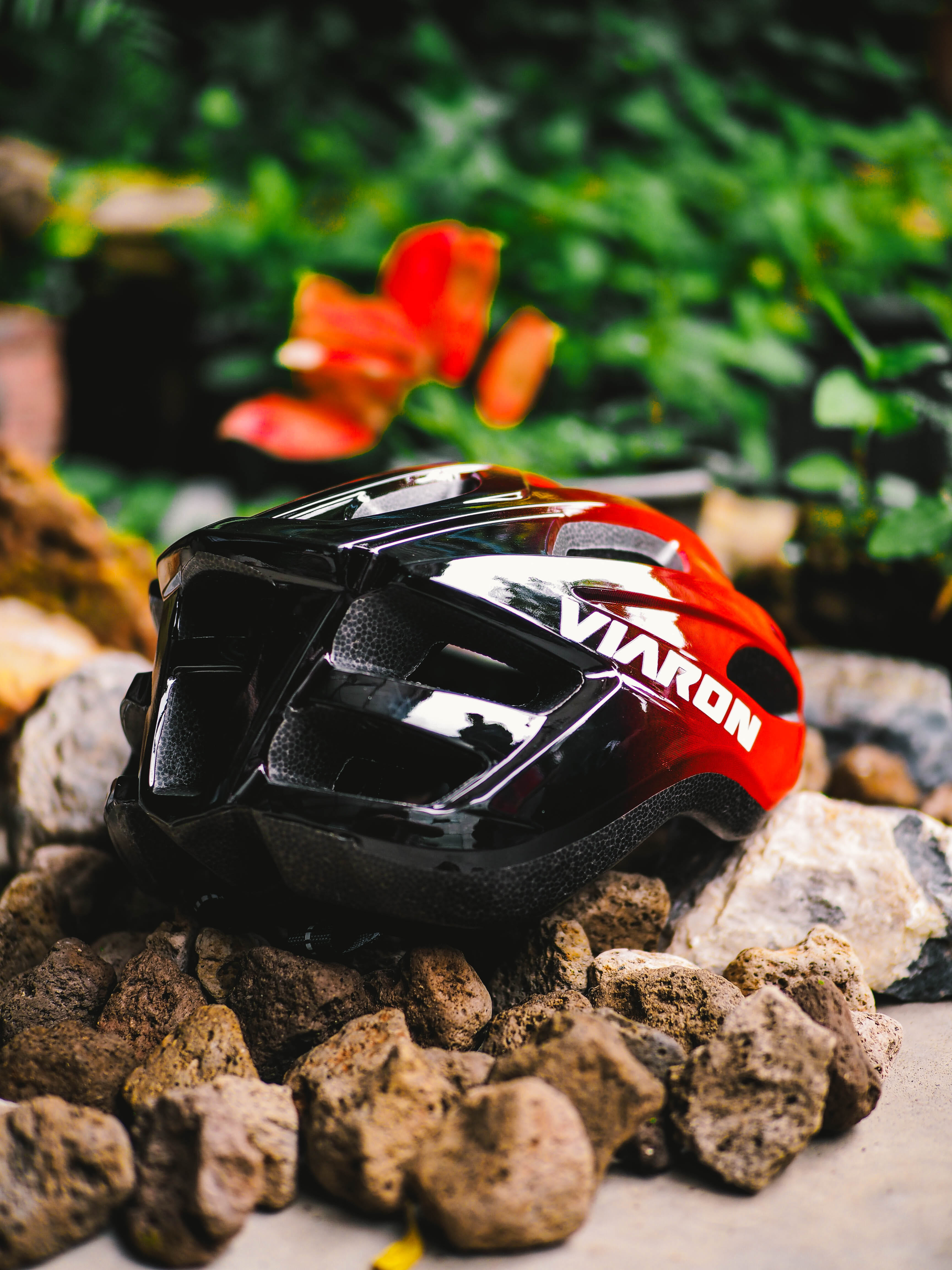 หมวกปั่นจักรยาน Viaron รุ่น V6 สีแดงดำ_5