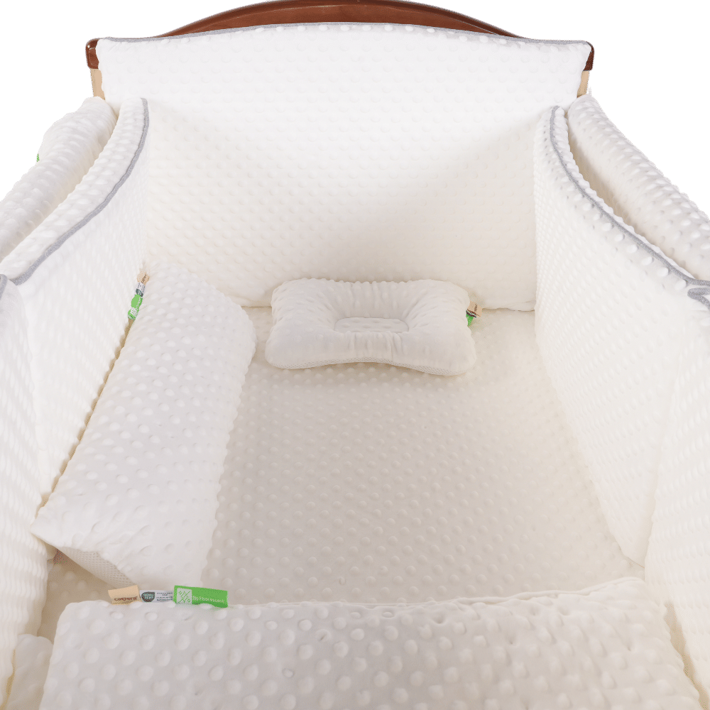 เตียงไม้สำหรับเด็ก CAMERA รุ่น ZLEEP COT เบาะผ้าปุ่ม สัมผัสนุ่มพิเศษ_5