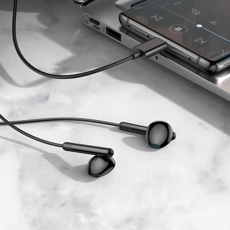 หูฟัง HOCO M93 สาย USB-C สีดำ ไมโครโฟนในตัว พร้อมปุ่มคอนโทรล