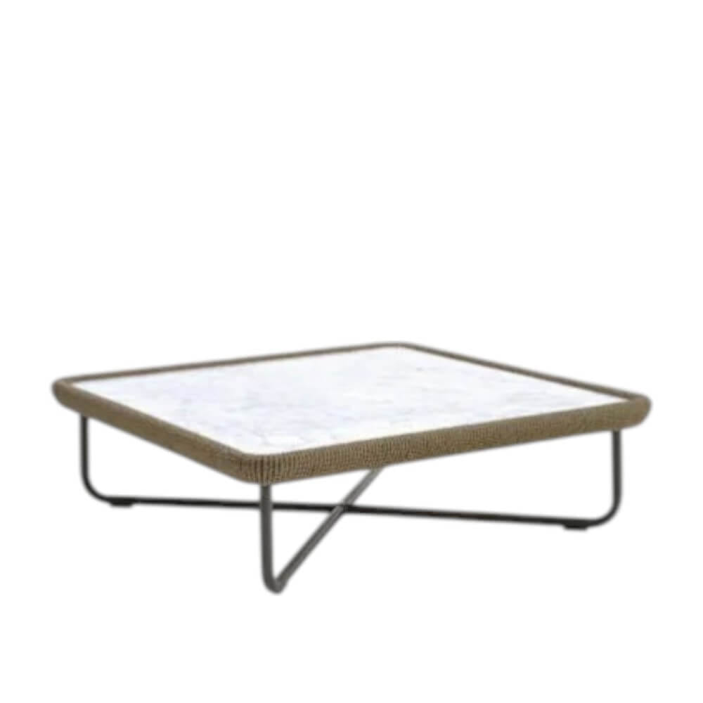 โต๊ะกลาง BUNISE รุ่น SUNLIT ขนาด 80&times;80&times;30 ซม. สี APRICOT