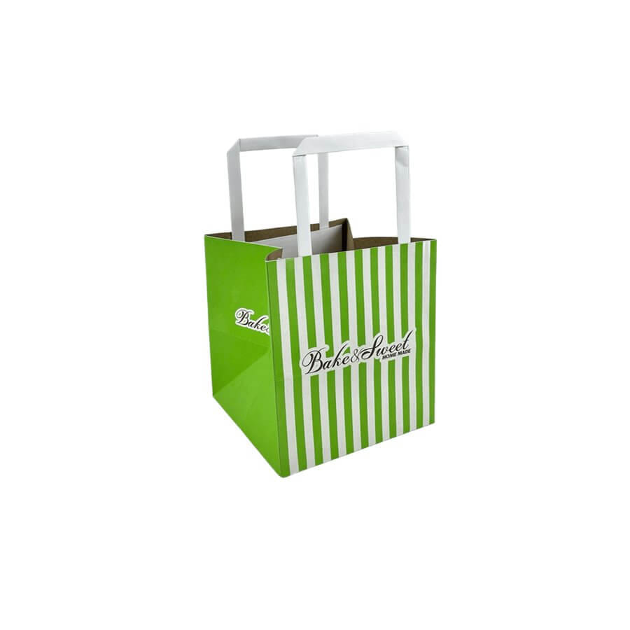ถุงใส่กล่องเค้ก SCP PACKING 1/2 ปอนด์ ขนาด 6.5 X 7 X 6.5 นิ้ว สีเขียว (1 แพ็ค 50 ใบ)_1