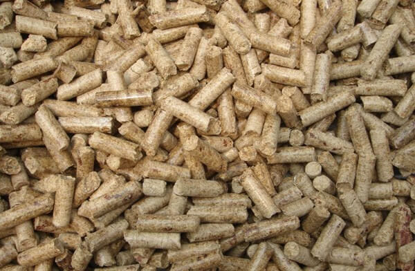 ไม้ขี้เลื่อยอัดเม็ด KINGBE ขนาด 6มม. 1 กล่อง 10กก._2