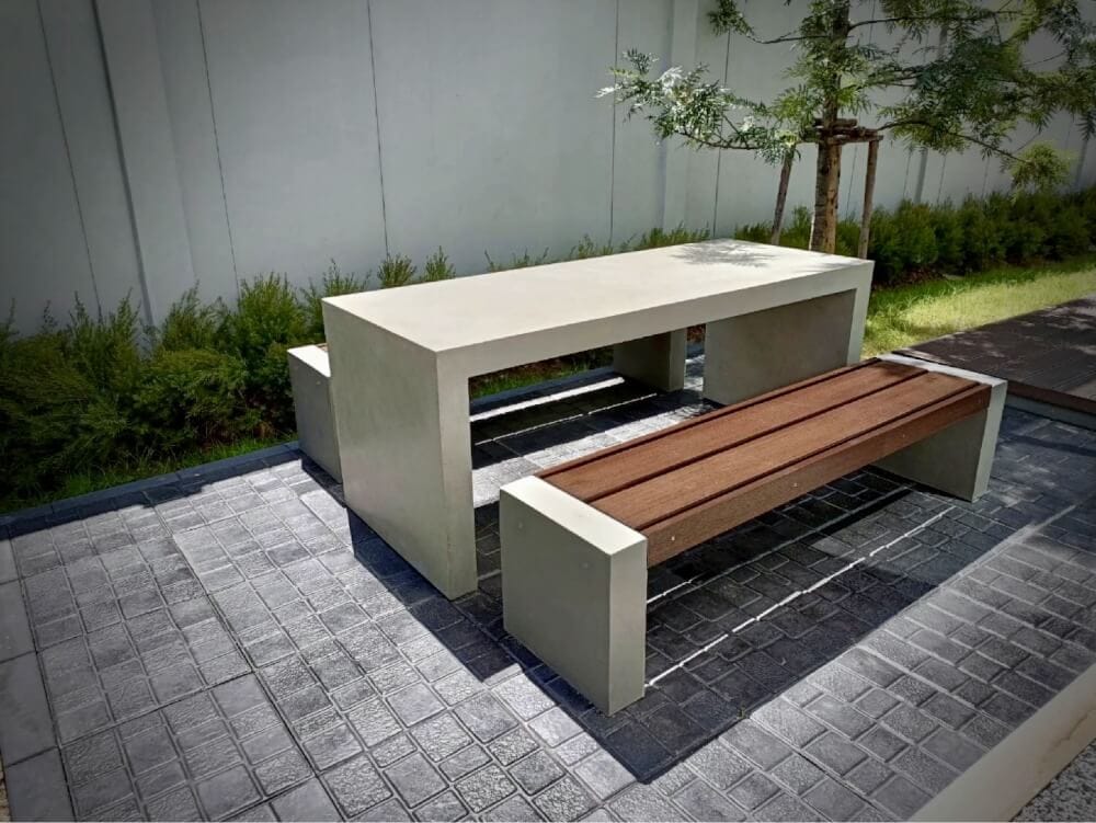 ชุดโต๊ะสนาม 6 ที่นั่ง CONCREATIONSTUDIO รุ่น TLFSLK-180-OAK ไม้เทียมสีโอ๊คเข้ม_2