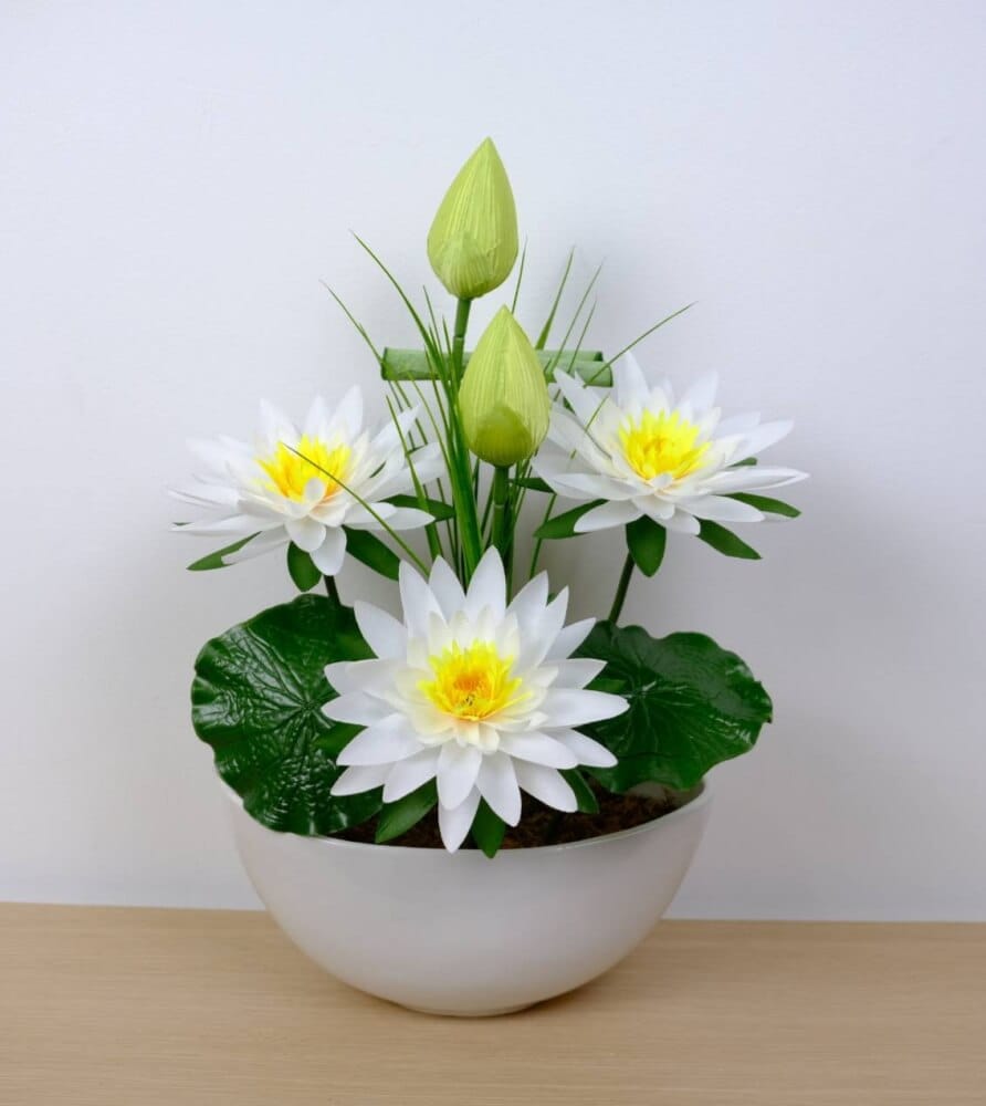 ดอกบัวสายประดิษฐ์ผ้าในแจกัน JGLORYFLOWER  สีขาว