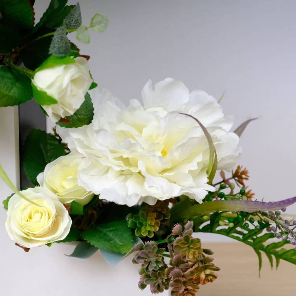 ดอกพีโอนี่ประดิษฐ์ผ้าในแจกัน JGLORYFLOWER สีขาว