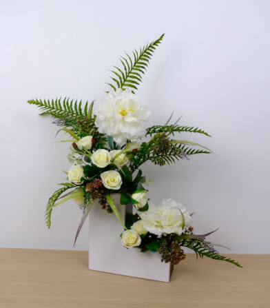 ดอกพีโอนี่ประดิษฐ์ผ้าในแจกัน JGLORYFLOWER สีขาว_0