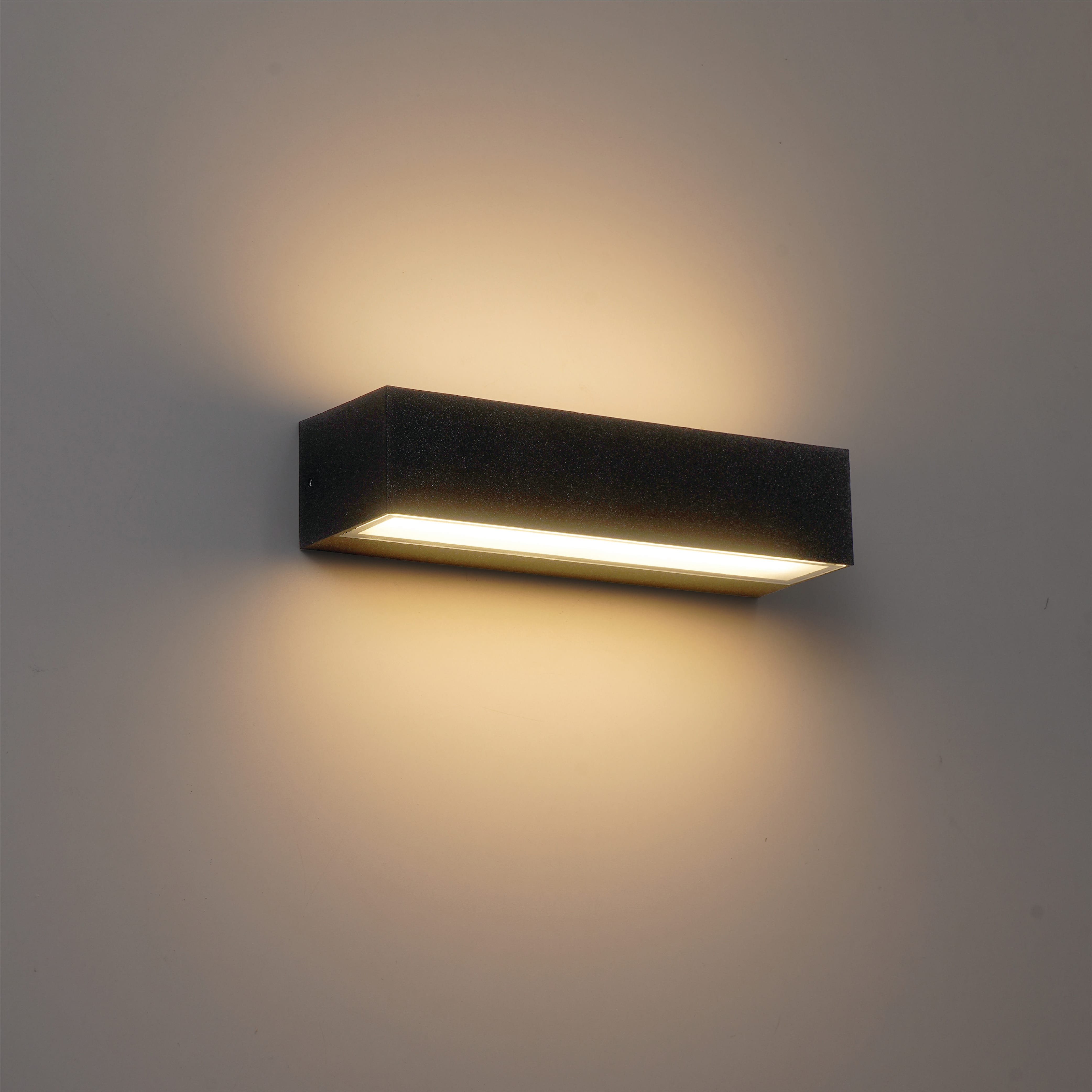 ไฟผนังภายนอก LED SL LIGHTING VELORA 24 วัตต์ ส่อง 2 ทาง WARM WHITE สีดำ