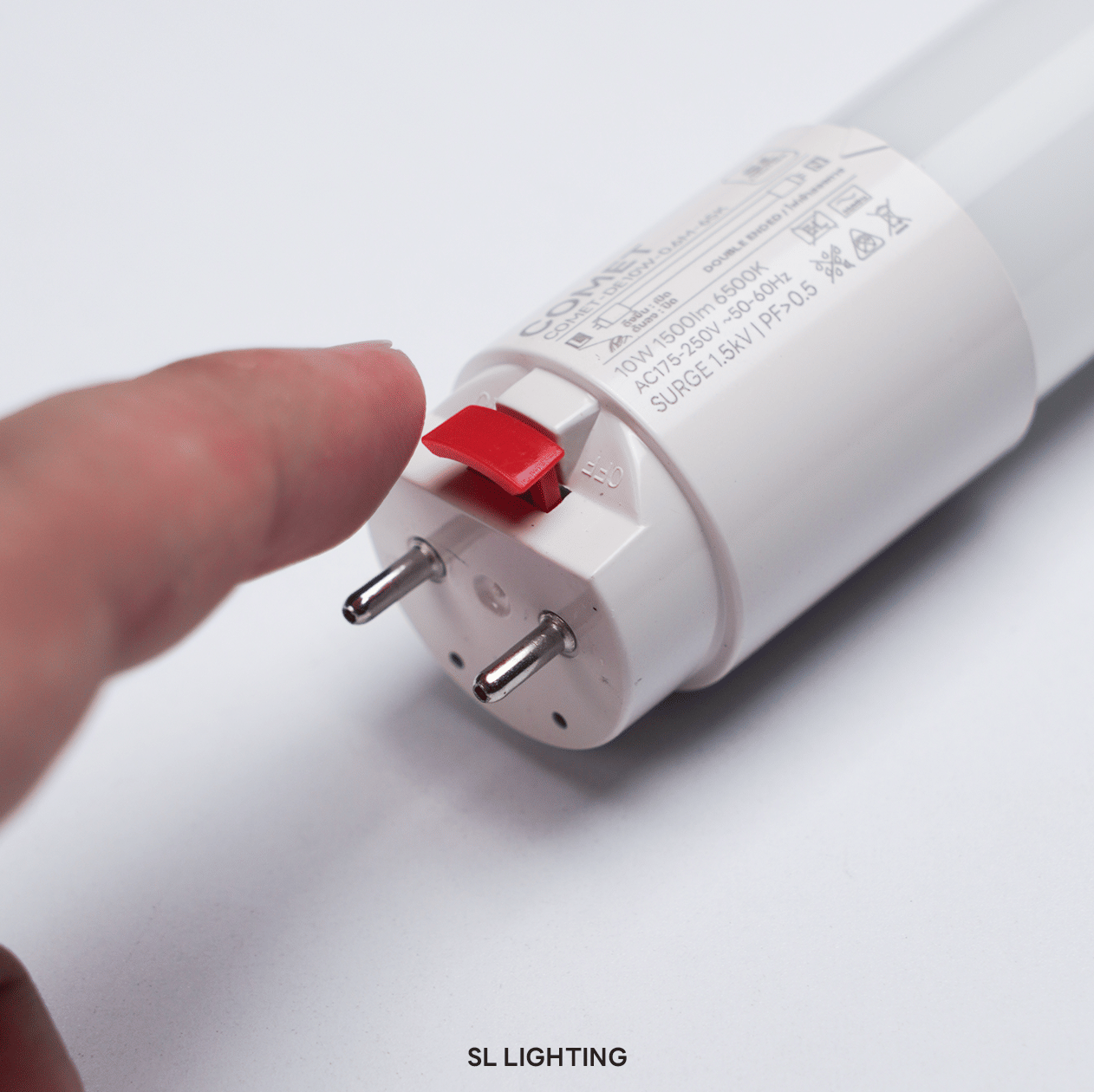 ชุดรางนีออน LED SL LIGHTING T8 HALEY 20 วัตต์ DAYLIGHT