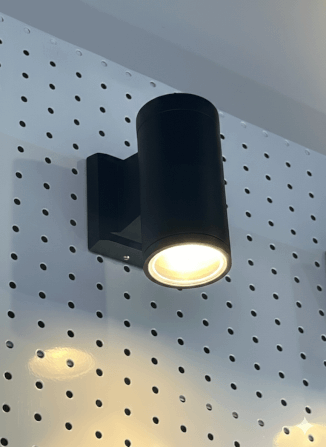 ไฟผนังภายนอก SL LIGHTING N3301 GU10 ทรงกระบอก สีดำ แบบ 1 ทาง_2