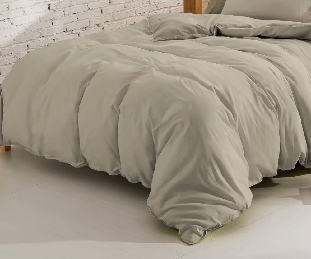 ชุดผ้าปูที่นอน 6 ฟุต 5 ชิ้น Ai by Akemi รุ่น ColourJoy 9557108491199 สี Beanie Cafe (ไม่รวมผ้านวม)