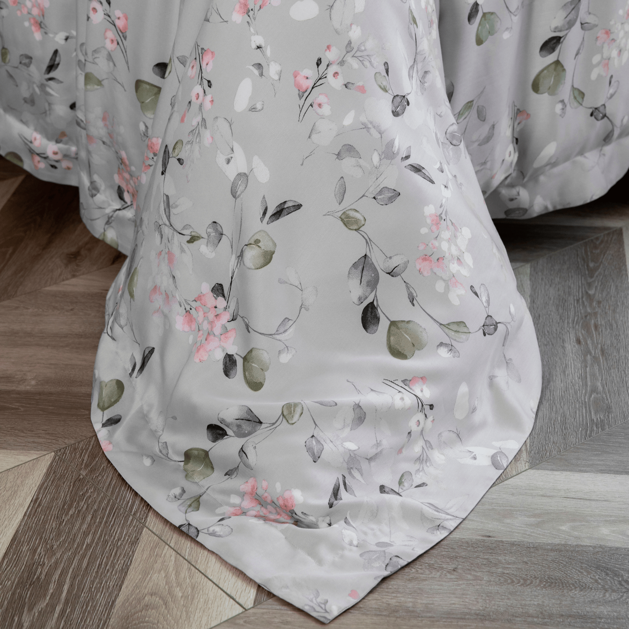 ชุดผ้าปูที่นอน 6 ฟุต 5 ชิ้น AKEMI รุ่น ARDENT PRINTS 9557108479111 สี VEFERA (ไม่รวมผ้านวม)_9