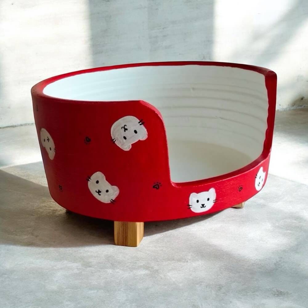 ที่นอนสัตว์เลี้ยง BIGBOXDESIGN รุ่น โซฟาดินเซรามิก ขนาด 17 นิ้ว สีแดง-ลายแมว_1