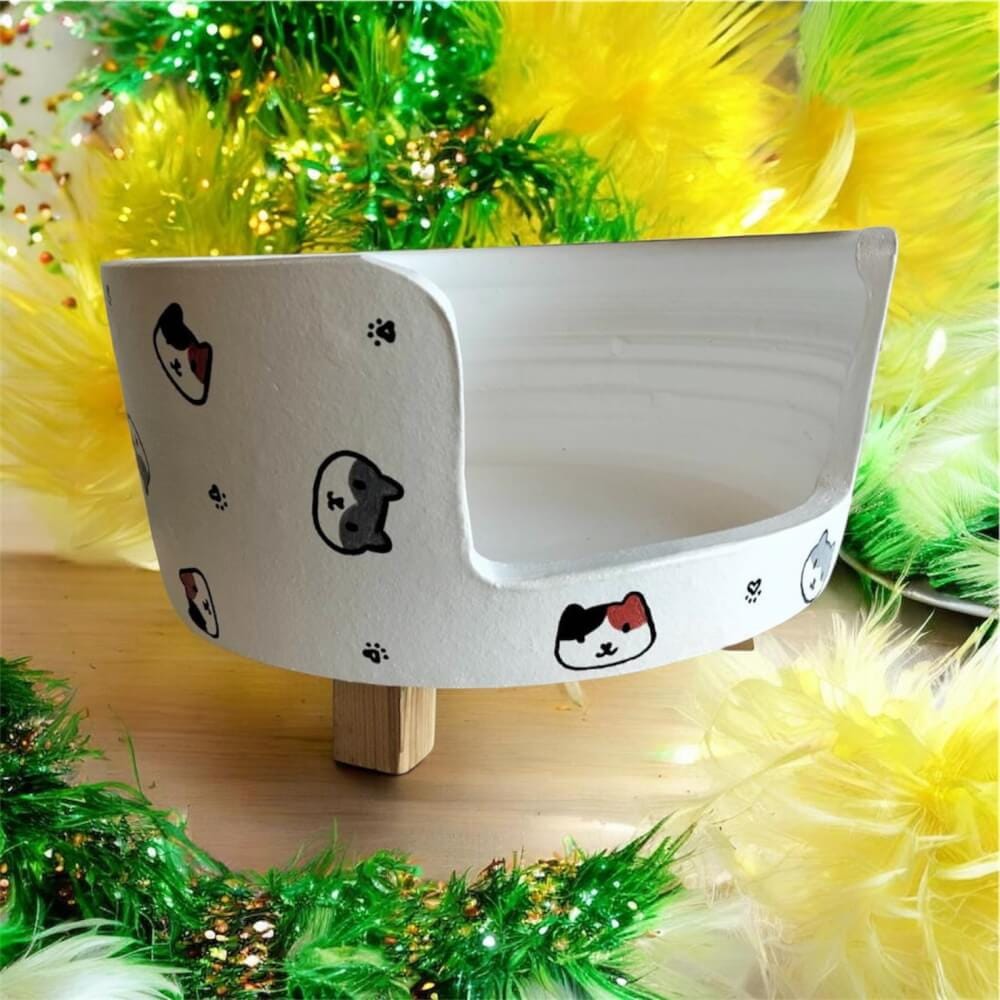 ที่นอนสัตว์เลี้ยง BIGBOXDESIGN รุ่น โซฟาดินเซรามิก ขนาด 17 นิ้ว สีขาว-ลายแมว_2