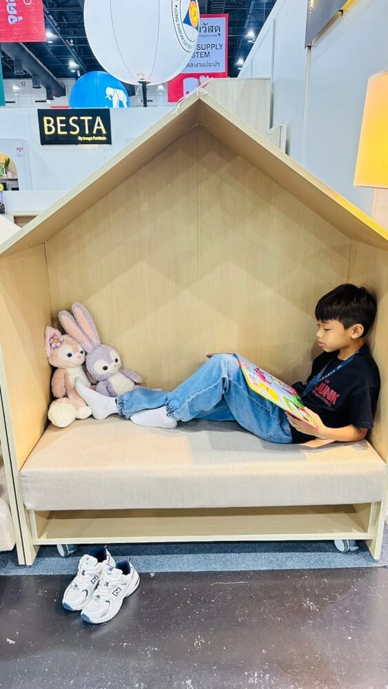 โซฟาเด็ก ดีไซน์บ้านไม้ 2 ที่นั่ง BEABLE LITTLESPACE รุ่น READING POD B ขนาด 120X55X145 ซม. สีไม้_3