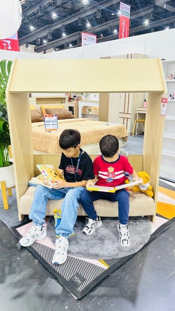 โซฟาเด็ก ดีไซน์บ้านไม้ 2 ที่นั่ง BEABLE LITTLESPACE รุ่น READING POD C ขนาด 120X55X145 ซม. สีไม้_6