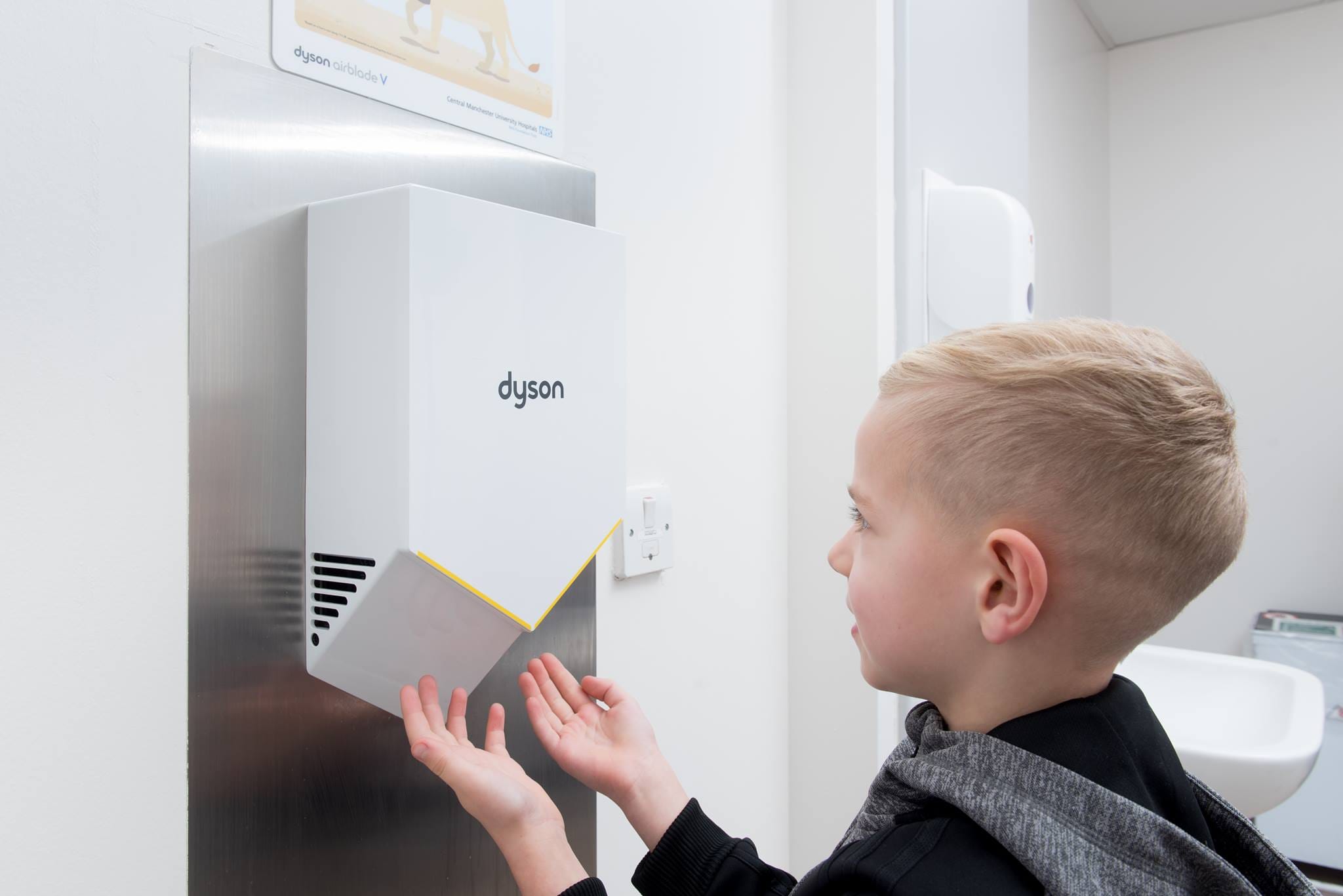 เครื่องเป่ามือ DYSON AIRBLADE รุ่น HU02 สีขาว_5
