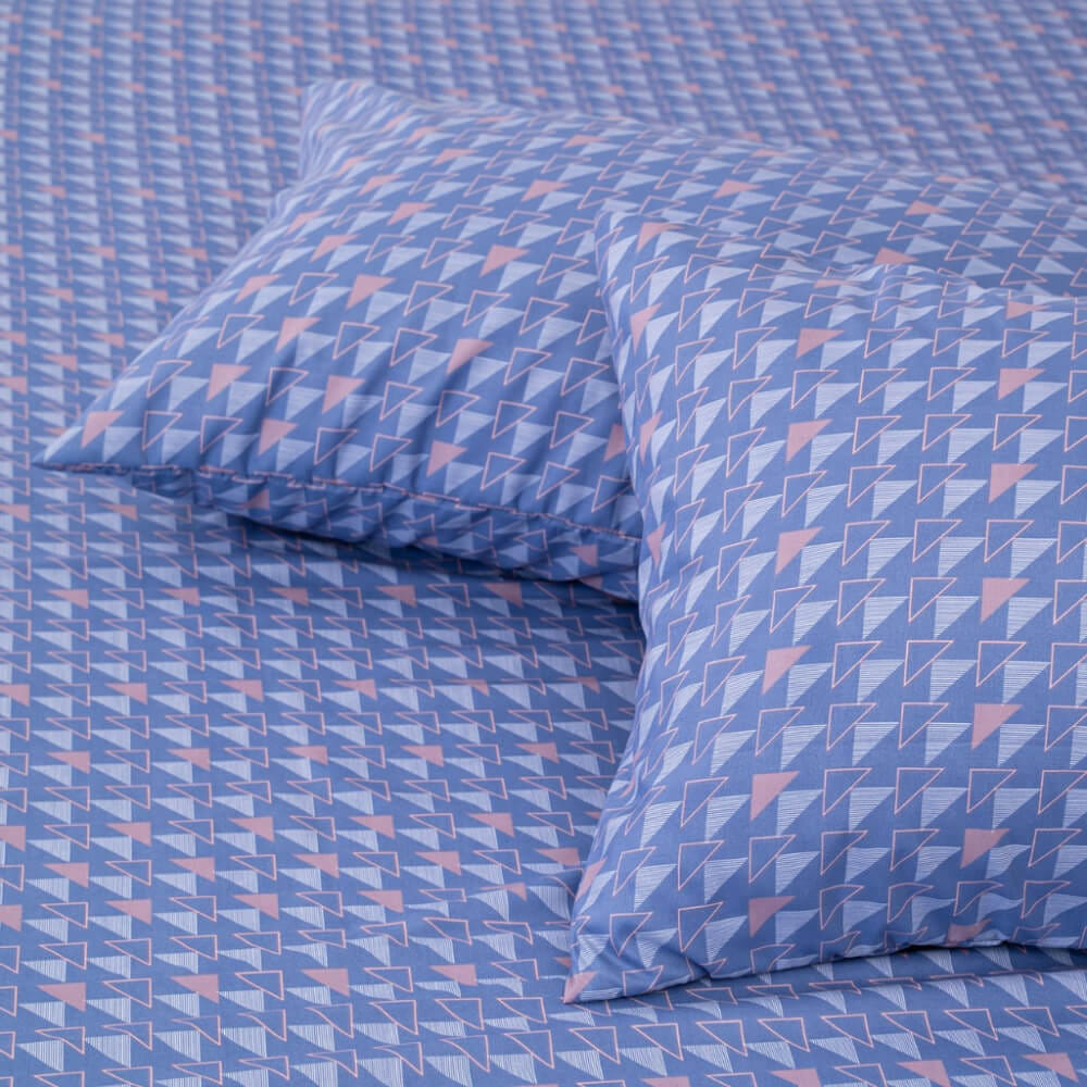 ชุดผ้าปูผ้านวม 6 ฟุต DARLING MATTRESS รุ่นแอบสแตรกต์ ลายสเตลล่า